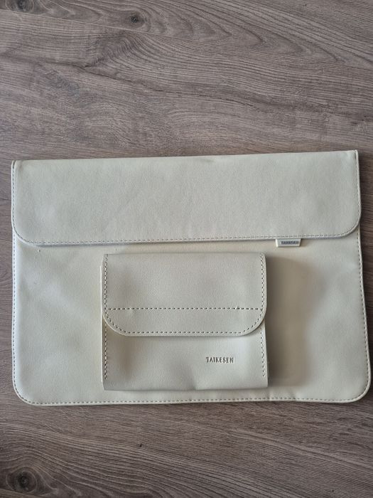 Чехол экокожа для ноутбука 15.6-16 дюймов + кейс для аксессуаров