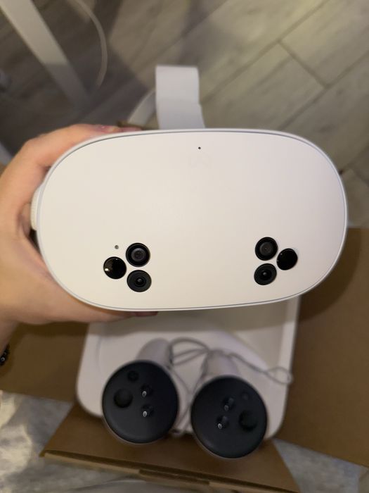 Sprzedam Meta Quest 3S 128gb Stan Idealny