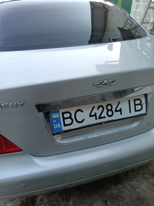 автомобіль Чері естар