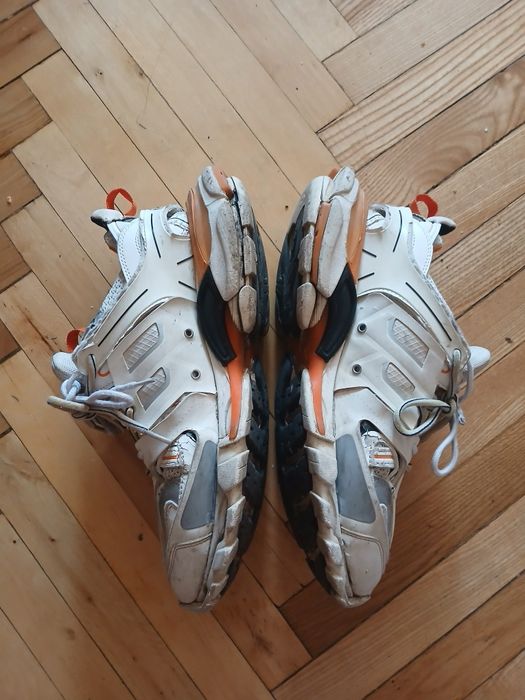 Balenciaga Track