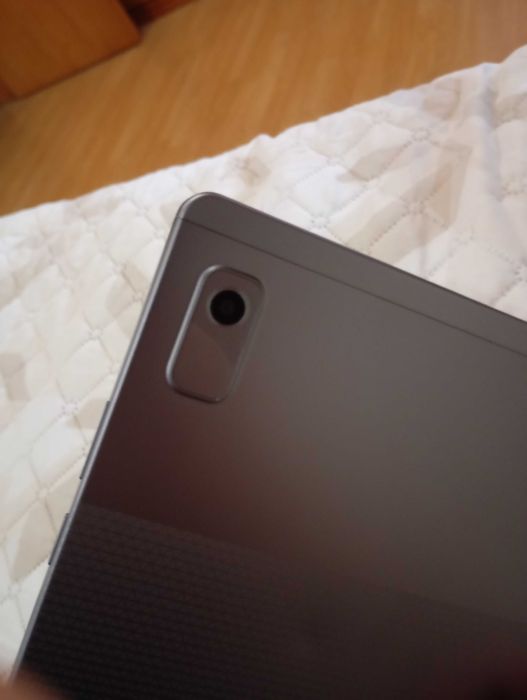 Tablet Lenovo cinza