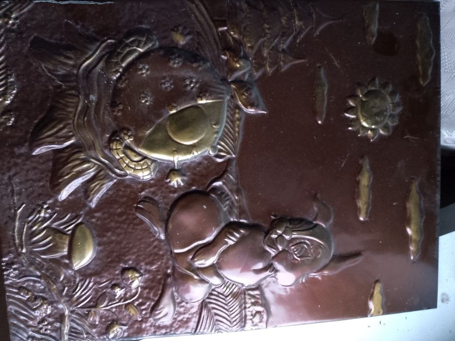 Панно кожа оленя чеканки