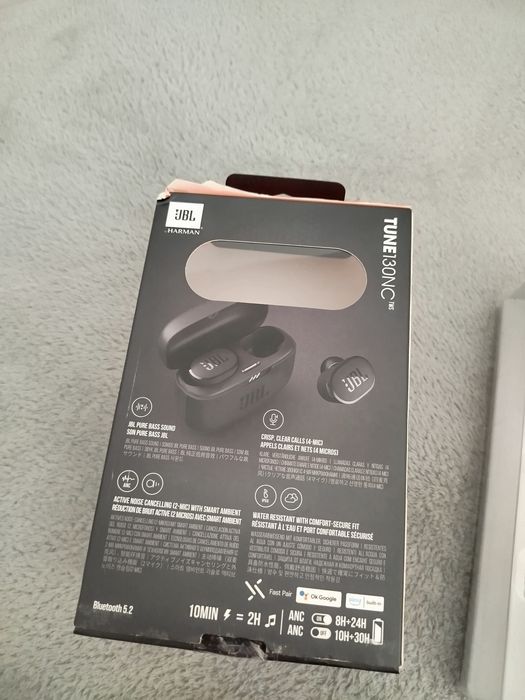 Auriculares JBL tune 130 NC