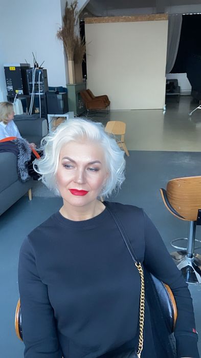 Візажіст, стиліст