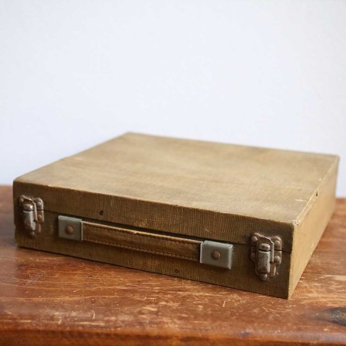 Pasta Linguaphone com curso de inglês completo