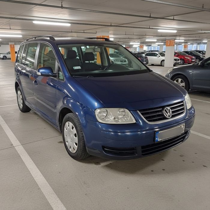 Свіжопригнаний Фольксваген Тауран 2.0tdi Не Розмитнений