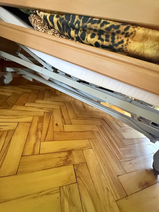 Łóżko rehabilitacyjne elektryczne
