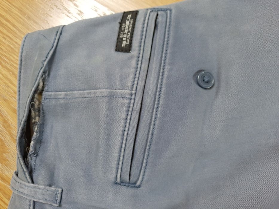 Spodnie męskie chinosy Lee 33/34