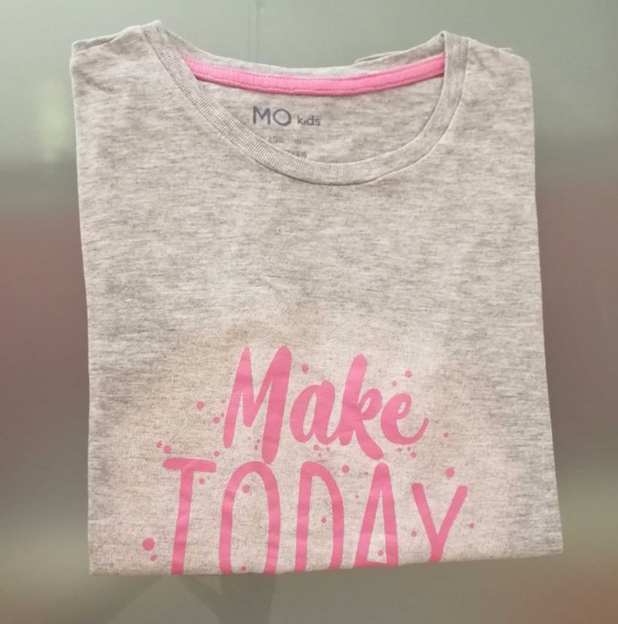 Conjunto de três t-shirts