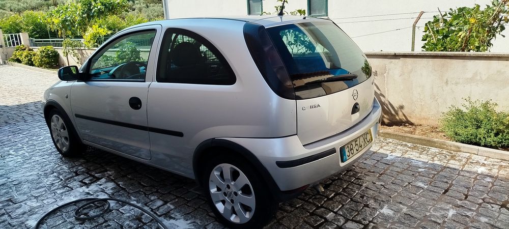 Opel corsa C 1.3 CDTI sport com AC