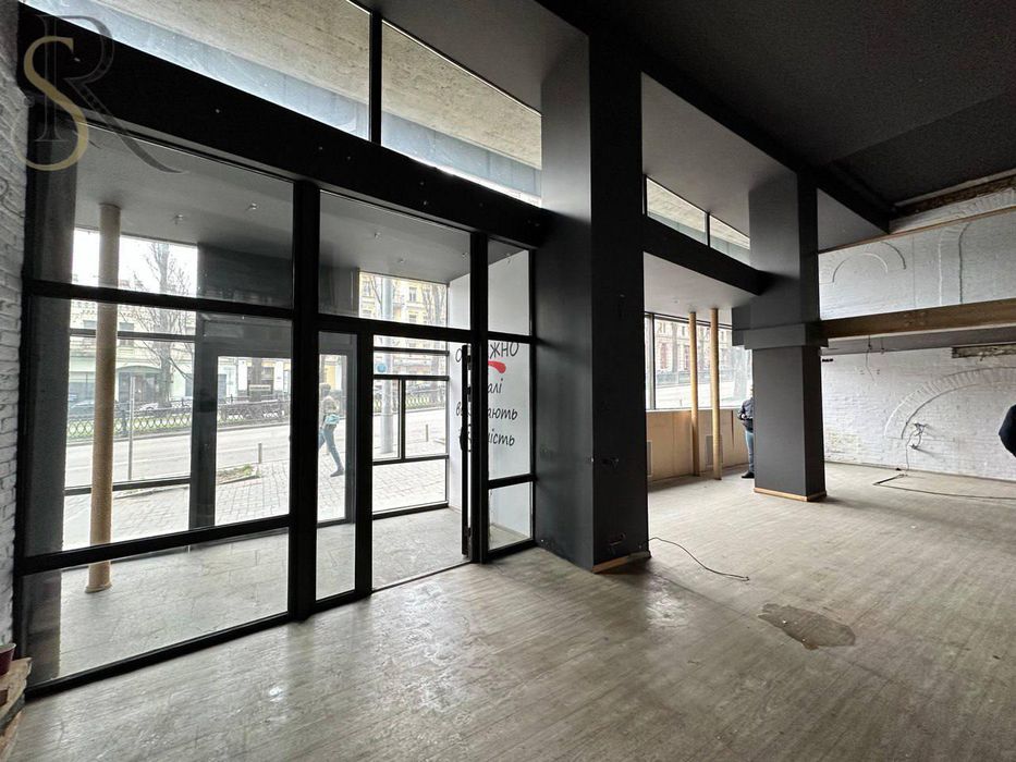 Центр. Бульвар Шевченка , 2 Оренда фасадного приміщення. Без %