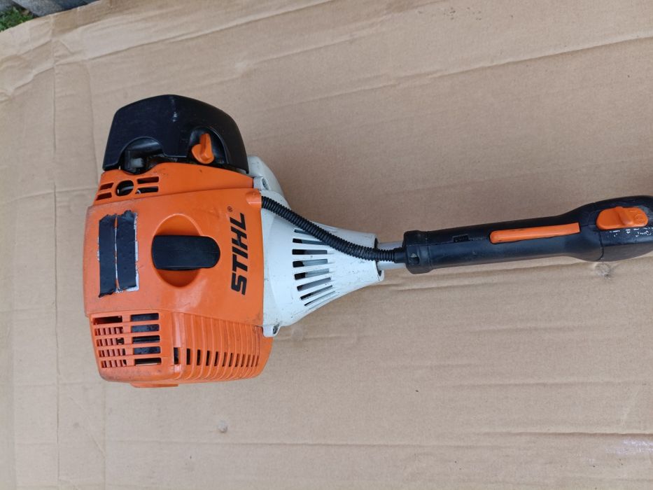 Stihl KombiSystem KM130r, silnik