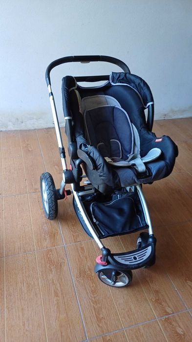Zippy safe ( Ovo+ base para carro + carrinho de passeio