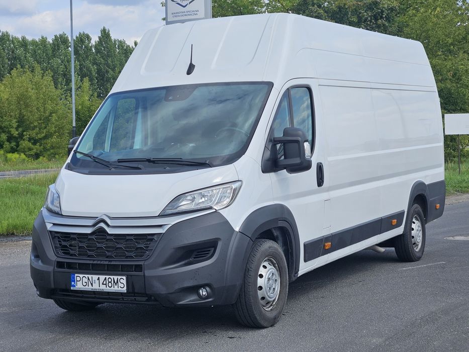 Usługi Transportowe *  Bus z kierowcą * Transport Towarów