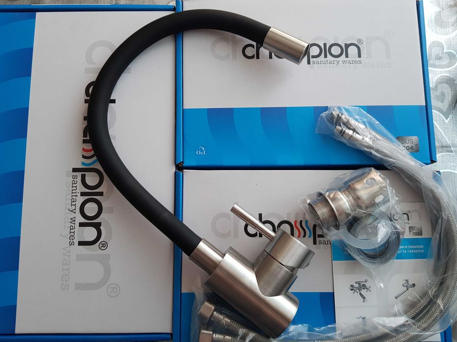 Смеситель змішувач для кухни CHAMPION SUS-011 REFL Black White Gray