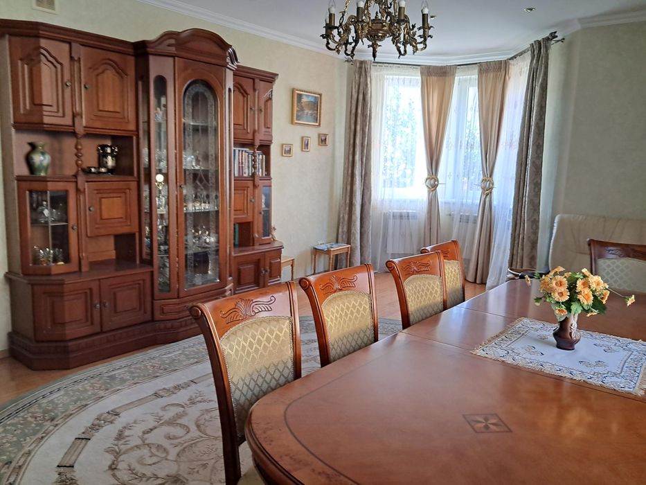 5-к,вул. Юності, Микитинці