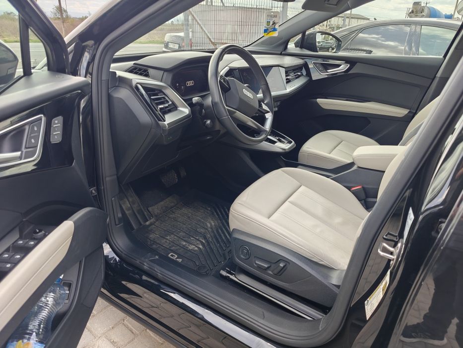 Audi Q4 e-tron 82kw