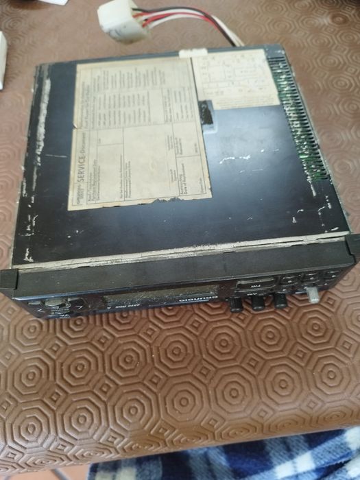 Auto rádio Grundig vintage (anos 80)