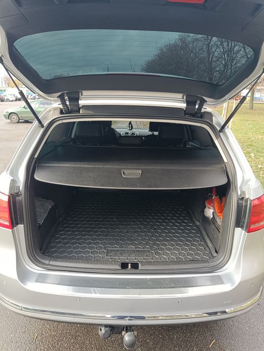 Volkswagen Passat VARIANT B7 2012