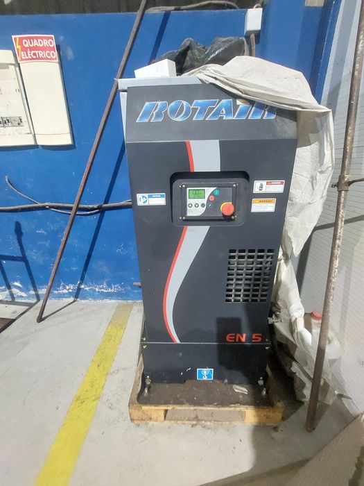Arrenda Oficina Automovel