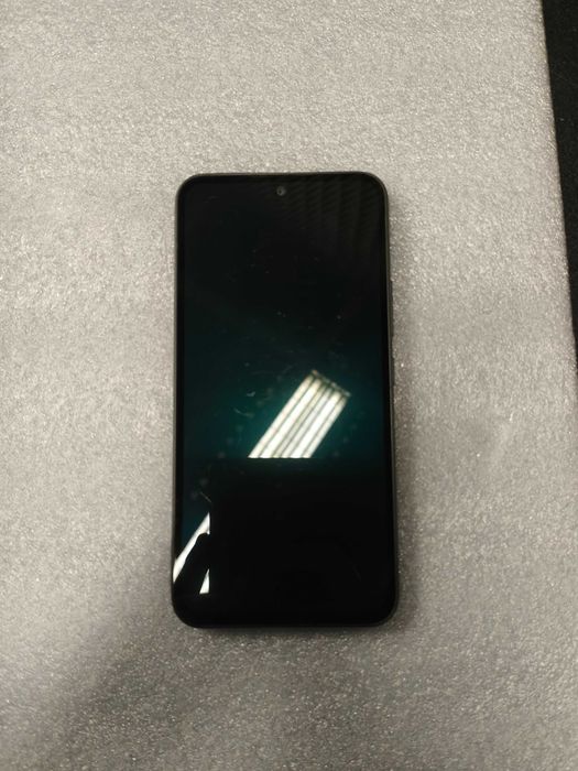 Samsung galaxy A 54 5G  8gb Ram /128 gb pamieci