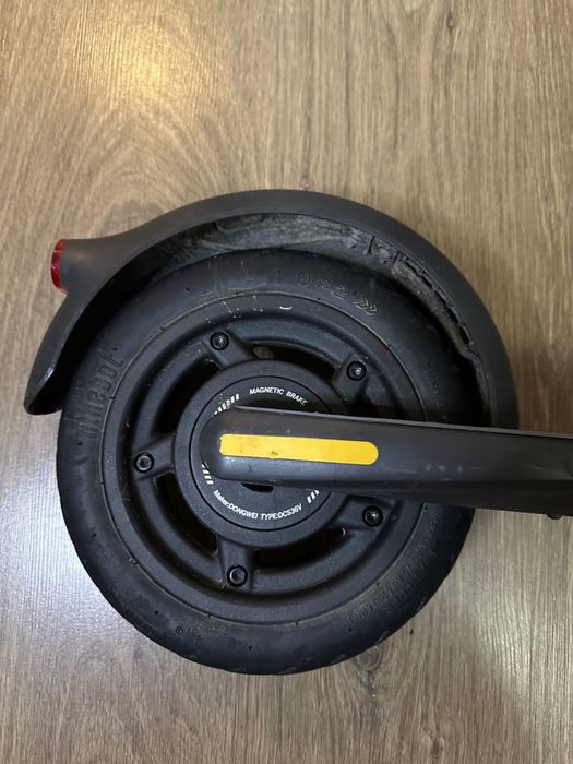 Електросамокат ninebot