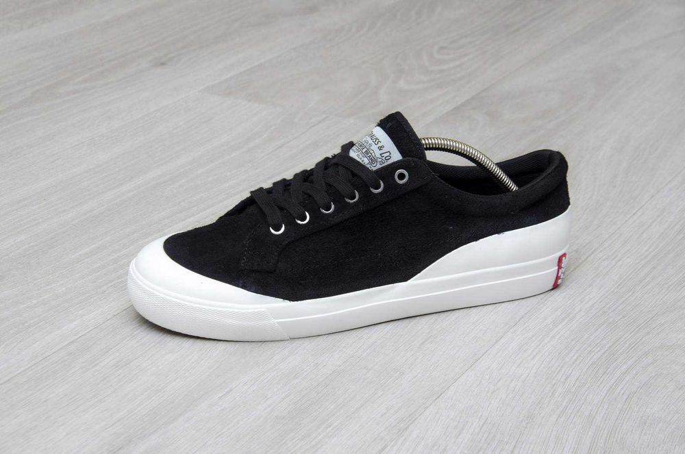 Кросівки Levis LS1 Low. Устілка 28,5 см