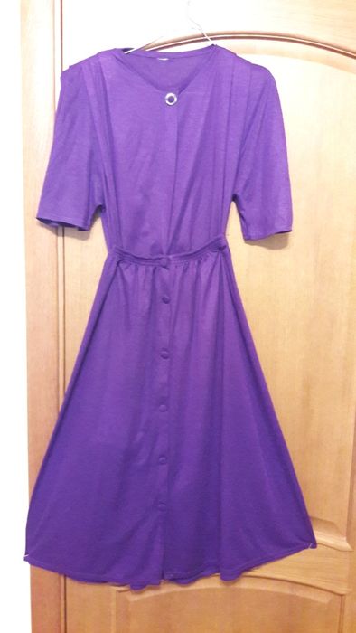 Новий жіночий літній костюм