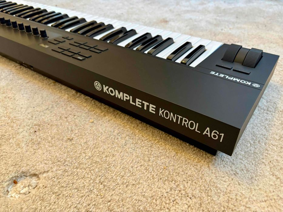 Native Instruments Komplete Kontrol A61