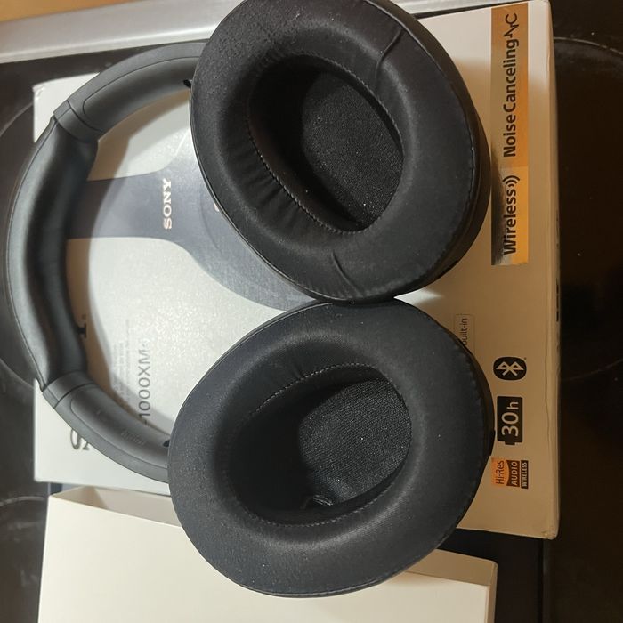 Sluchawki Sony WH1000 XM4 + nakladki chłodzące