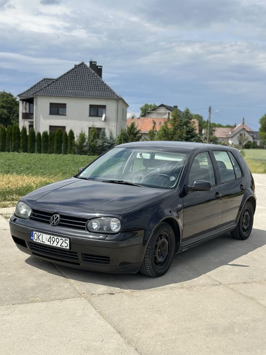 Golf 4  1.4benzyna