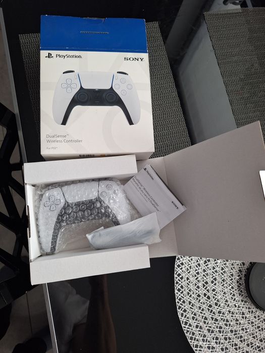 Całkowicie nowy pad do PS 5