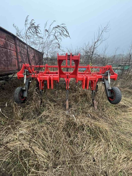 Глибокорозпушувач типу Gaspardo 3.5 м. 7 лап.