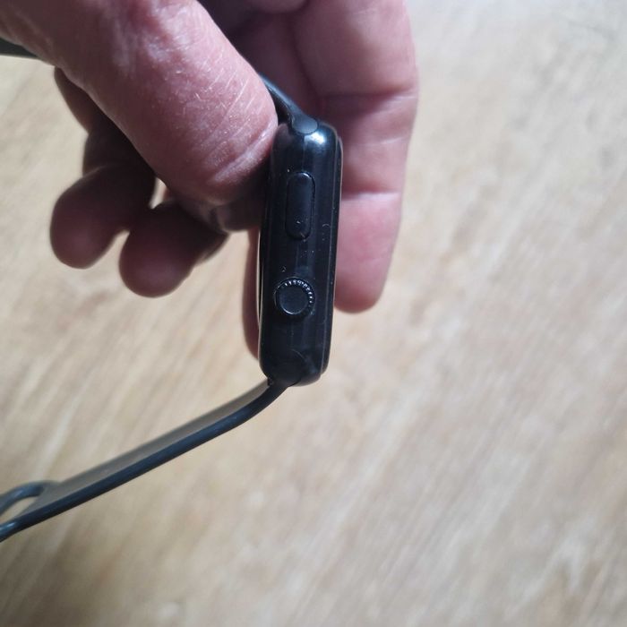 Zegarek damski  SKMEI  elektroniczny