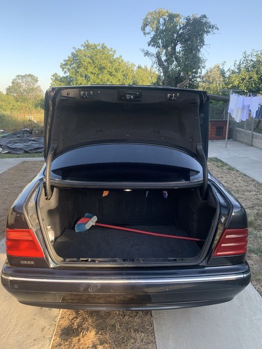 Mercedes e220 cdi w210