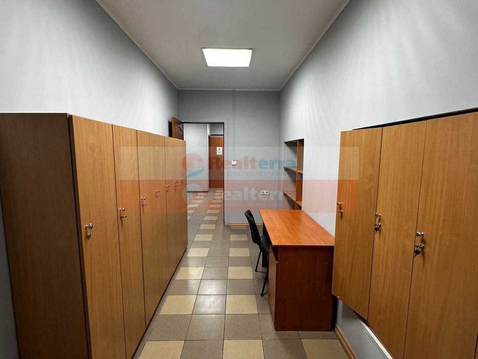 Без % Панаса Мирного, 9-Б. Печерський район, 85 кв.м.