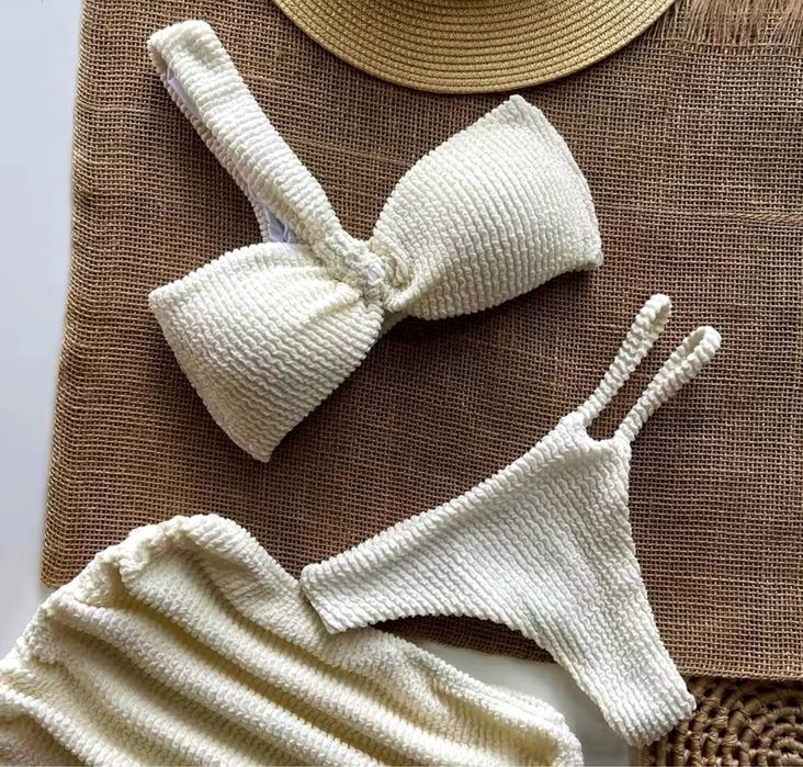 Купальний комплект