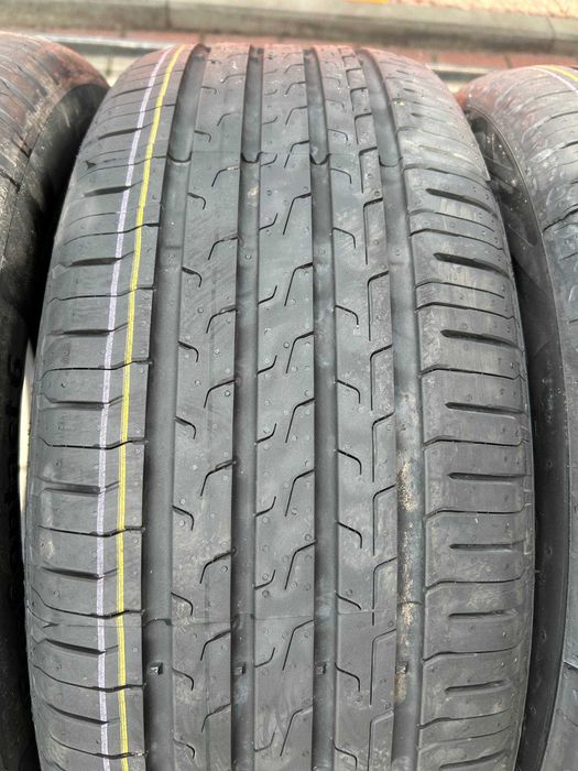 Шини 215/55 R17 94V Continental Eco Contact 6