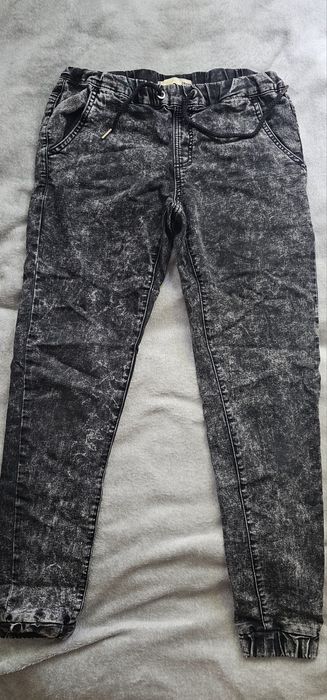 Spodnie jeansowe cropp xs dekatyzowane