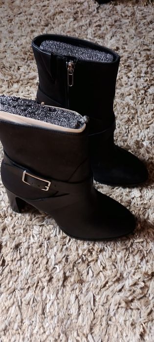 Bota mulher nova Aldo 38