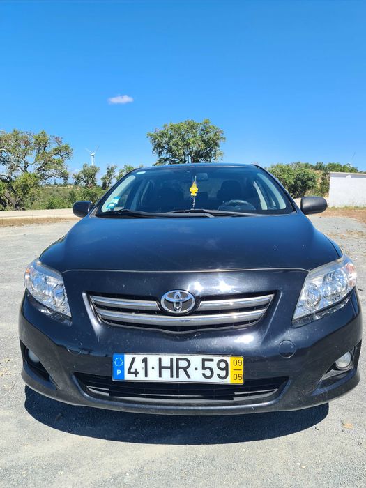 Toyota Corolla e150 — photo 3