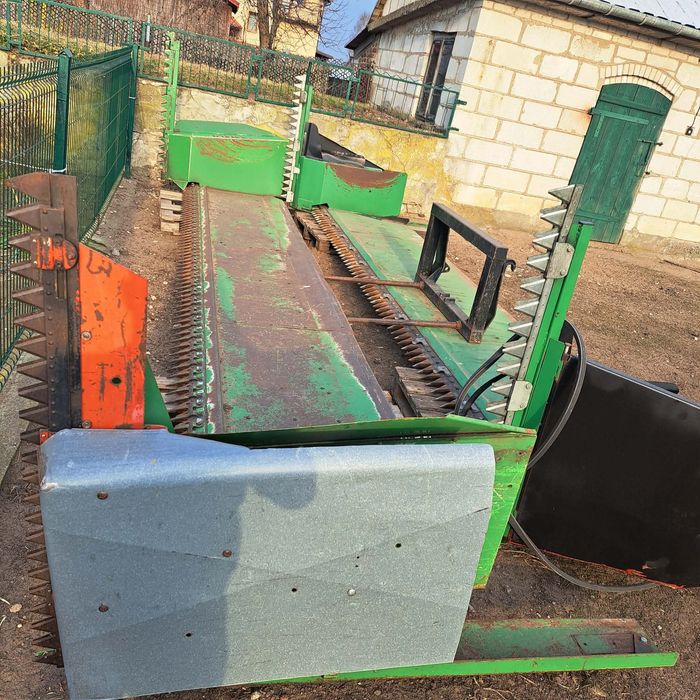 Stół do rzepaku do kombajnu John Deere 2254. 2256