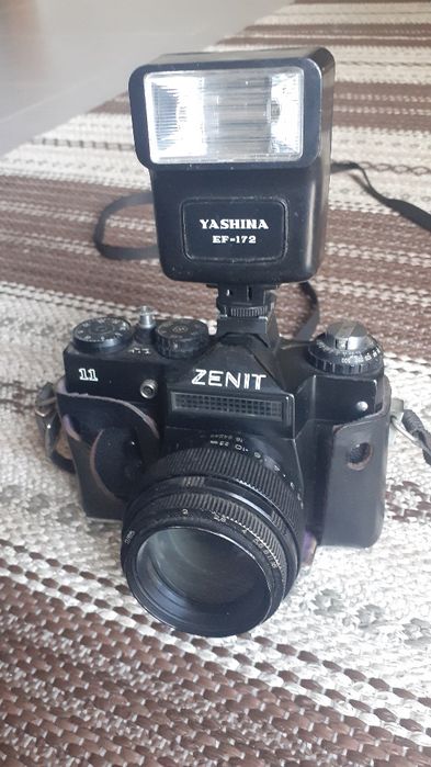 Máquina fotográfica Zenit.