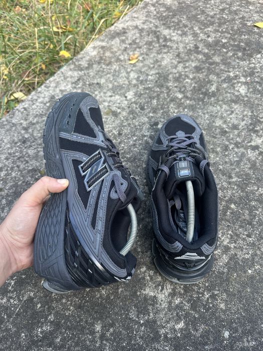 Кросівки New Balance. В розмірі 43