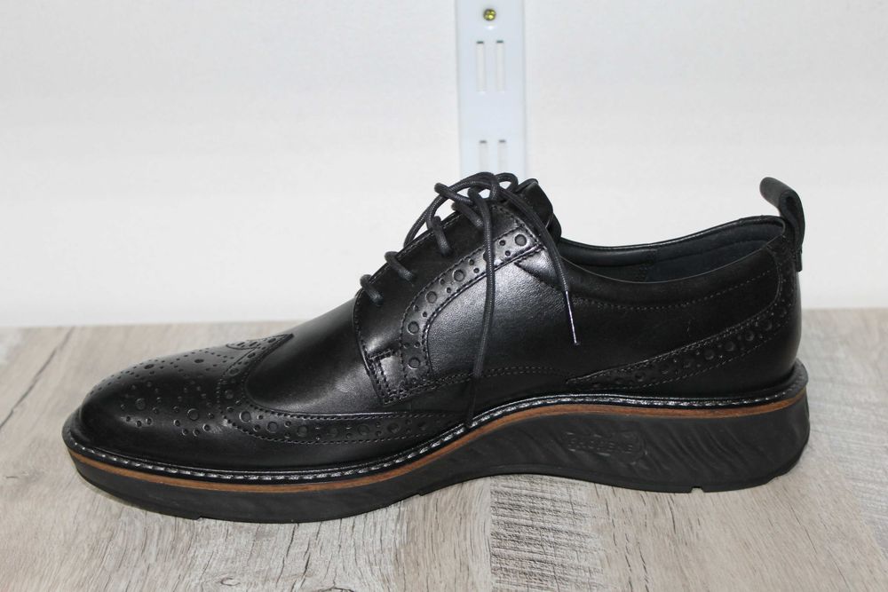 Оригінальні шкіряні туфлі Ecco st.1 Hybrid Lite 41 розмір