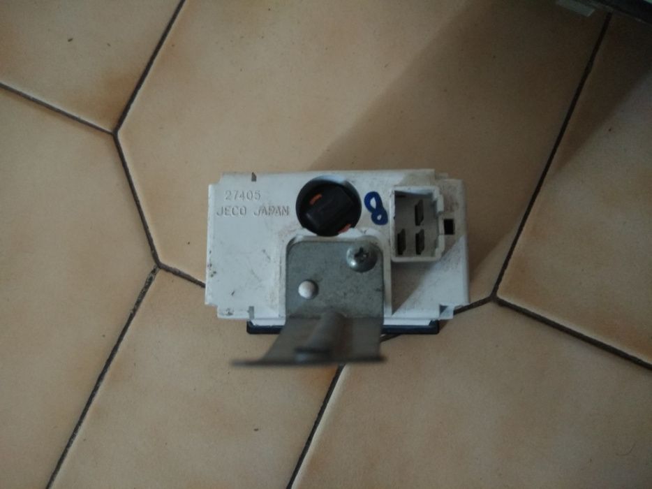 Peças Truimph,Airbag Audi,Maxilas travões,Grelha Honda,faróis Toyota,