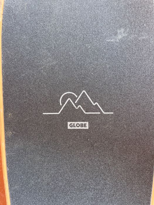 Skate Globe cor cinza