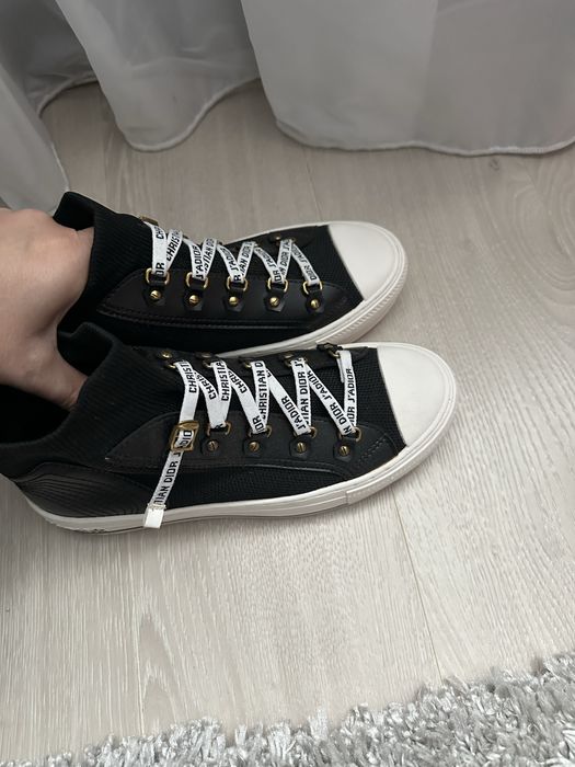 Dior , 37 розмір , нові