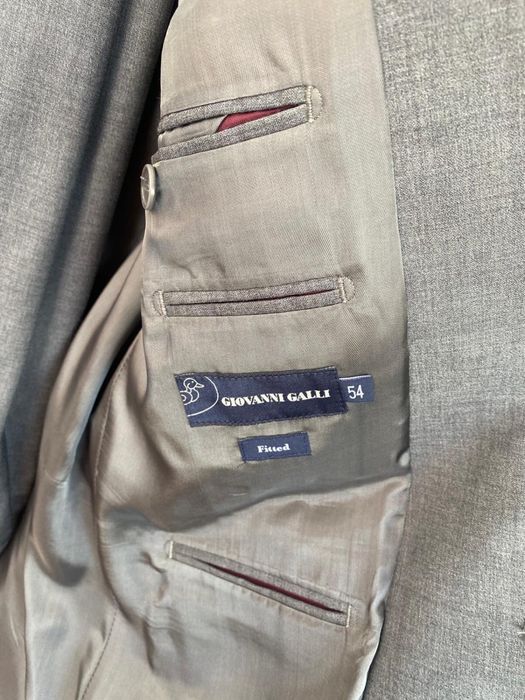 Fato cinzento Giovanni Galli