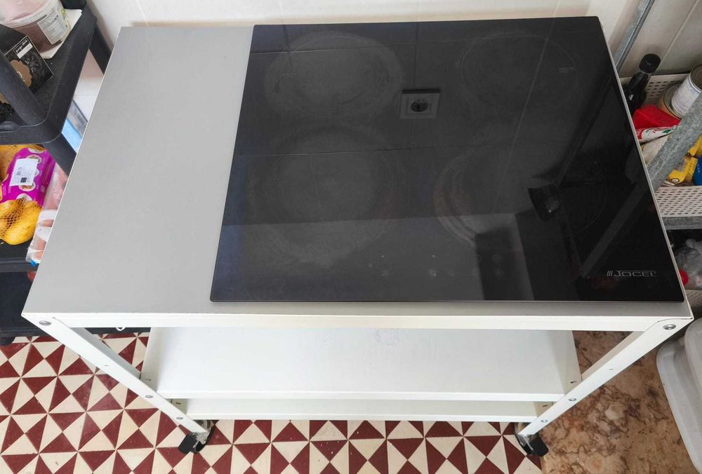 Placa de Indução Jocel 7200W com Carrinho IKEA – Pronta a Utilizar